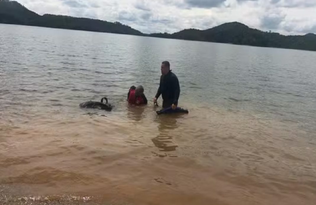 corpo-de-bombeiros-encerra-buscas-por-homem-vitima-de-afogamento-na-represa-de-paraibuna