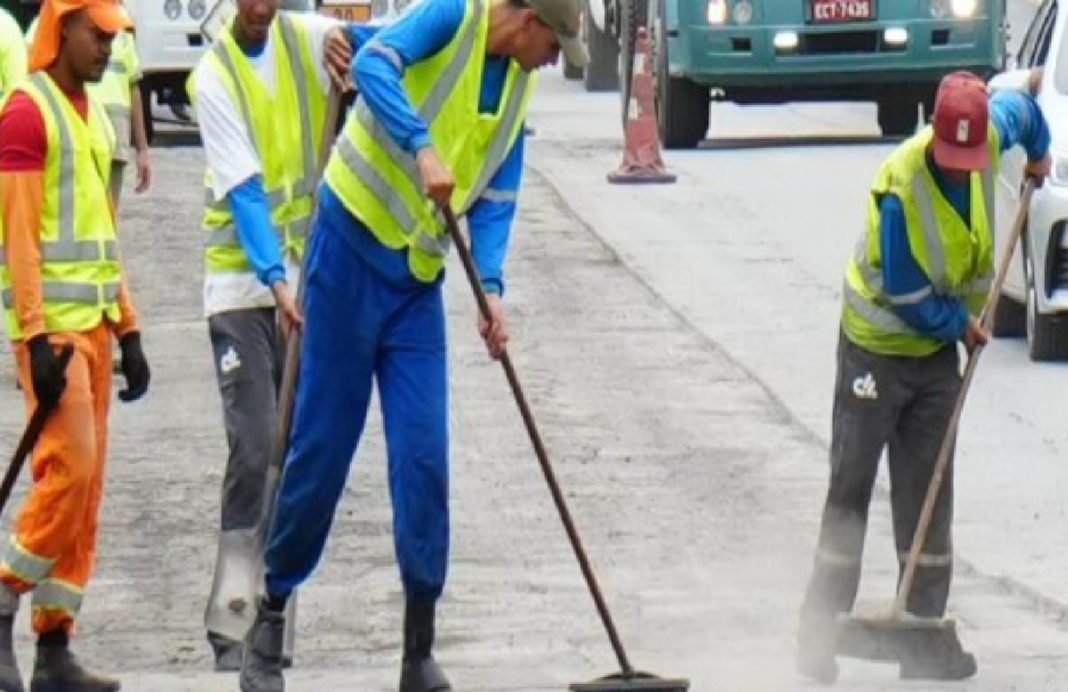 der-paralisa-obras-na-serrinha-do-jetuba-em-caraguatatuba-para-melhorar-o-trafego-durante-festas