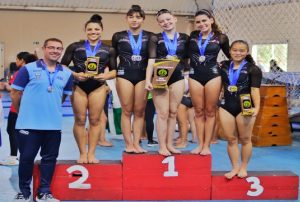 ginastica-artistica-de-braganca-paulista-brilha-em-indaiatuba-e-conquista-medalhas-no-trofeu-destaque