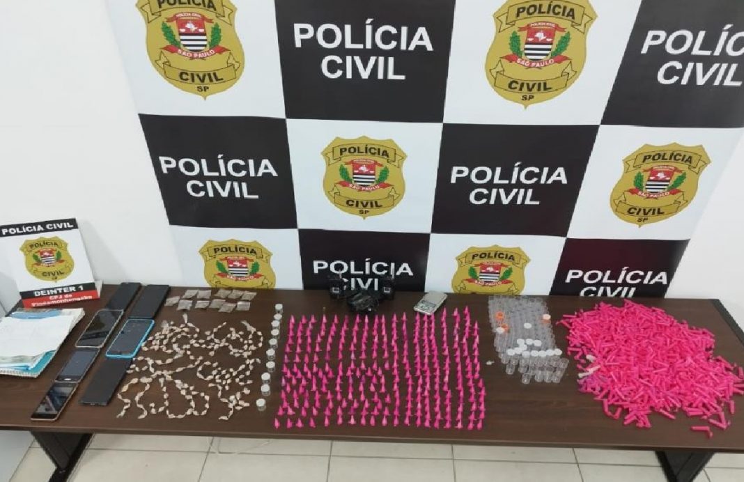 policia-civil-apreende-grande-volume-de-drogas-e-realiza-prisoes-em-pindamonhangaba