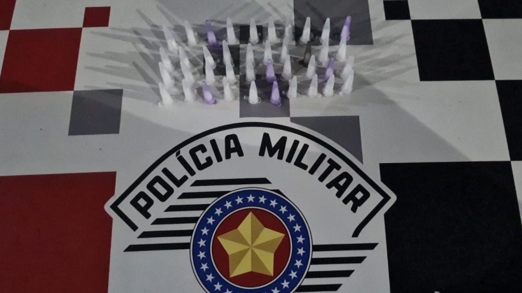 Policia Militar prende indivíduo por tráfico de drogas em Guaratinguetá