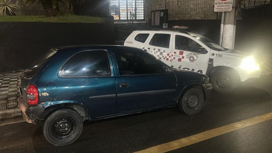 Polícia Militar recupera carro furtado e prende suspeito em Jacareí