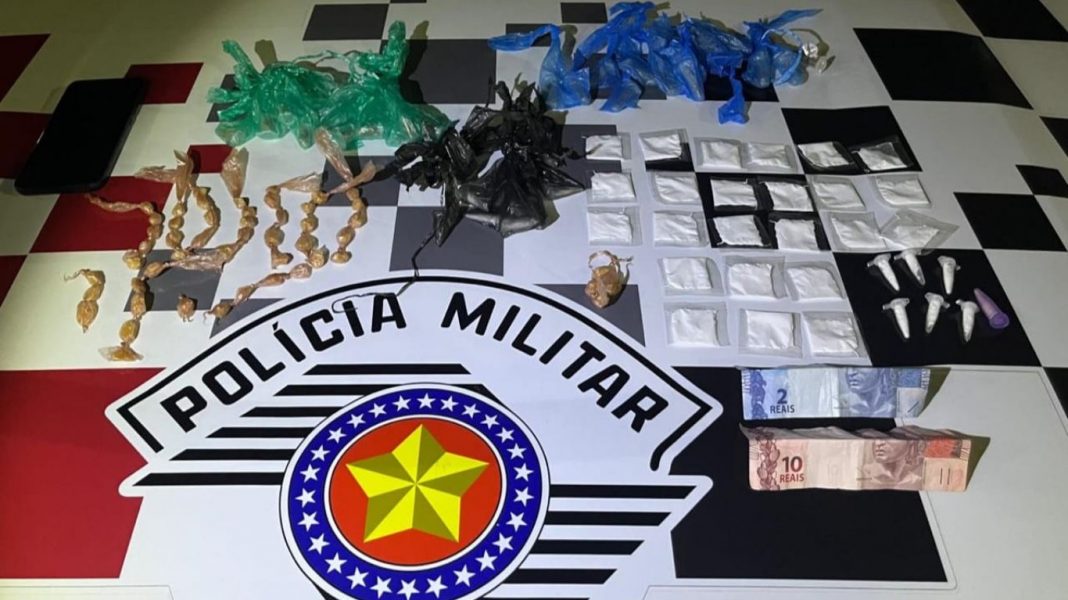 Força Tática prende indivíduo por tráfico de drogas em Guaratinguetá