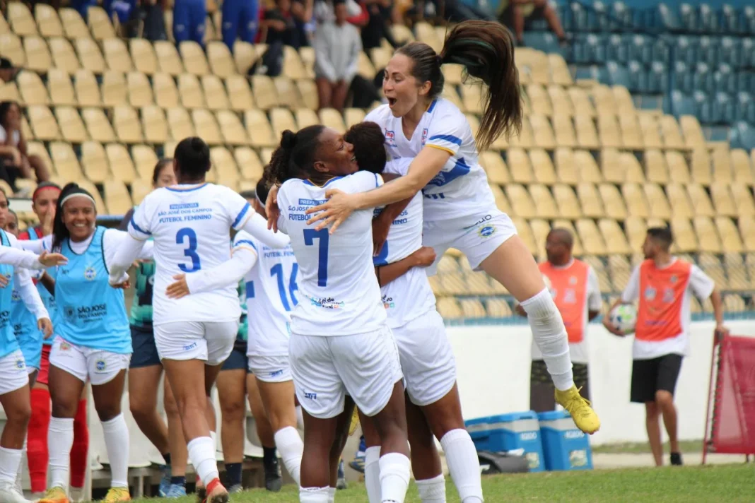 sao-jose-enfrenta-o-santos-nas-semifinais-da-copa-paulista-feminina