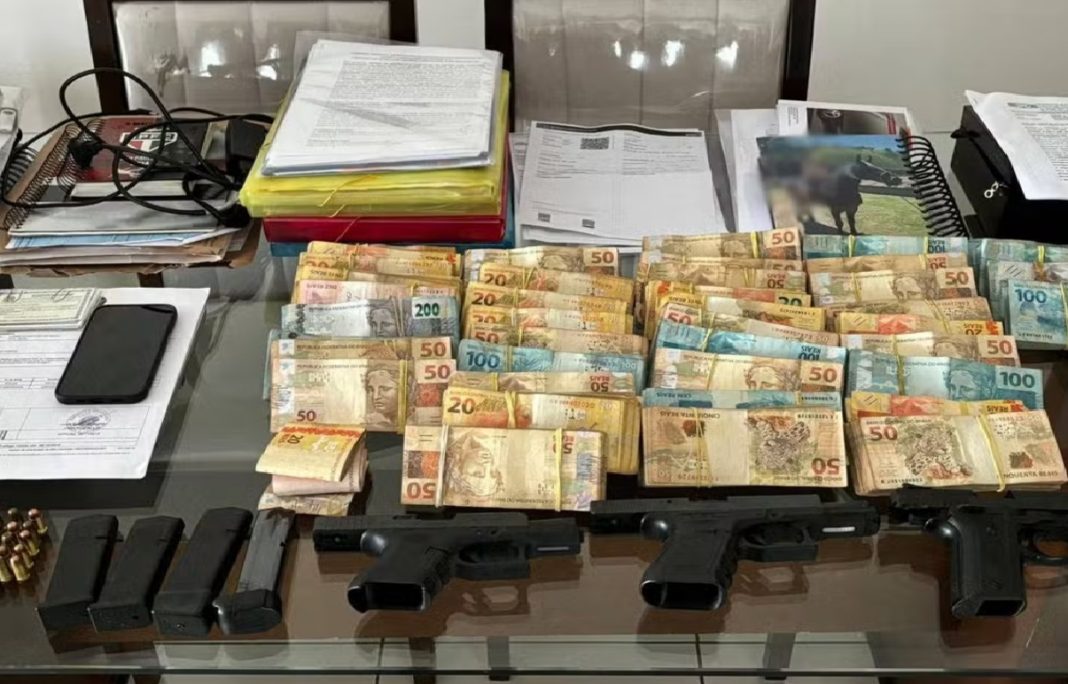 operacao-contra-grupo-criminoso-apreende-armas-e-mais-de-r-200-mil-em-sao-jose-dos-campos-e-jacarei