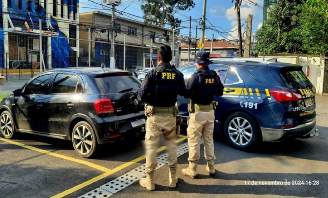 prf-recupera-veiculos-roubados-em-operacoes-na-dutra-e-fernao-dias-durante-o-feriado