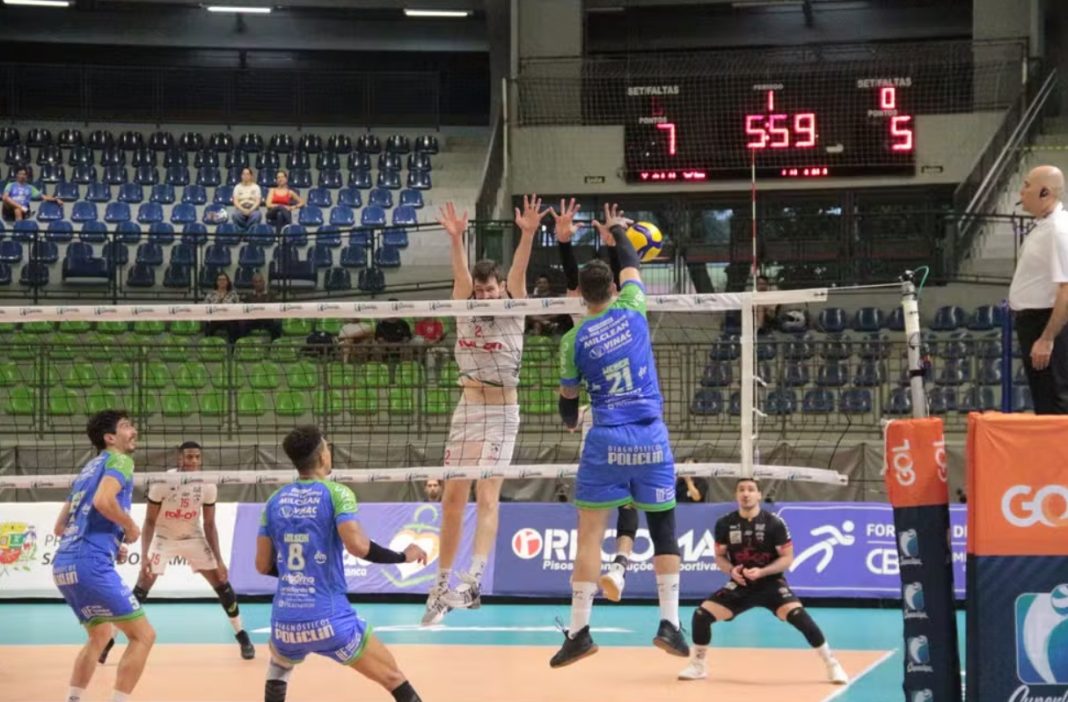 volei-sao-jose-perde-para-blumenau-e-sai-do-g-8-da-superliga-masculina