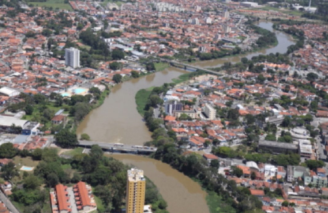 jacarei-iptu-2025-nao-tera-reajuste-e-oferece-descontos-especiais