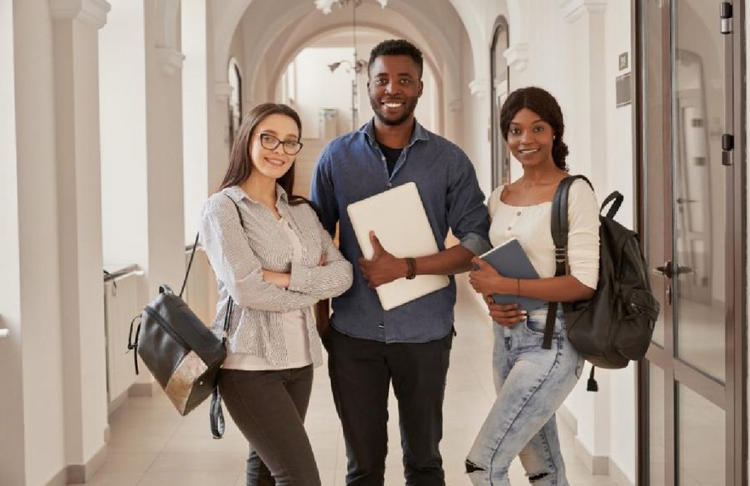 ultimos-dias-para-inscricoes-em-bolsas-universitarias-integrais-em-pindamonhangaba