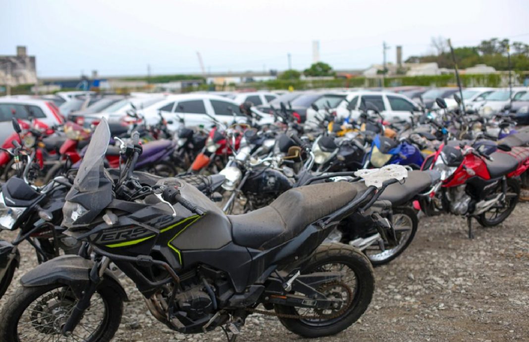 leilao-em-sao-sebastiao-tem-motos-a-partir-de-r-200-e-carros-a-r-550