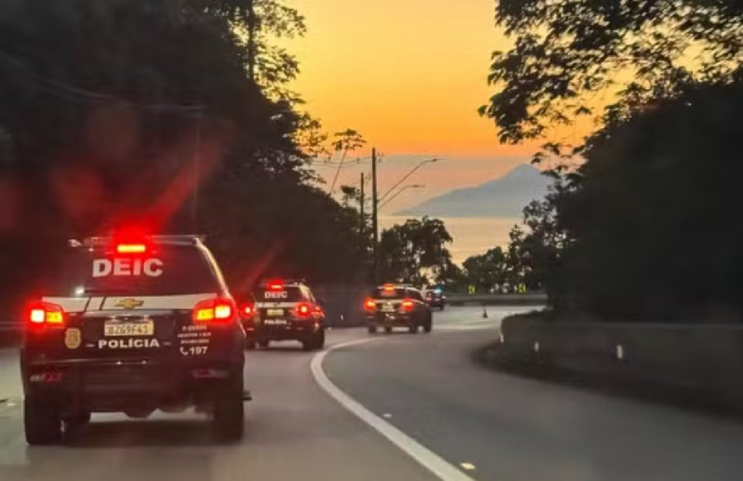 operacao-policial-investiga-grupo-criminoso-de-sao-jose-dos-campos-no-trafico-de-drogas-no-litoral-norte-de-sp